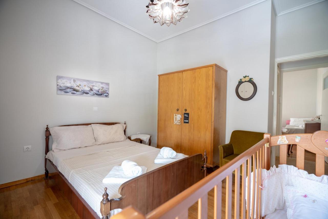 Family Apartment At Kalithea 2 Bedrooms 4 Pers アテネ エクステリア 写真