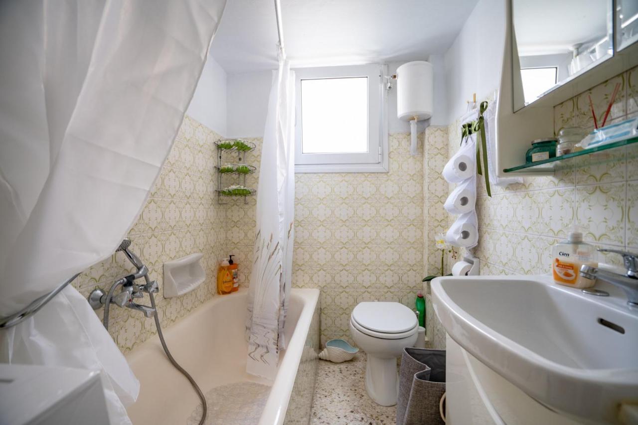 Family Apartment At Kalithea 2 Bedrooms 4 Pers アテネ エクステリア 写真